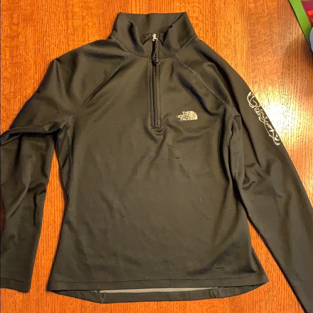 The North Face athletic top XS - Picture 1 of 2
